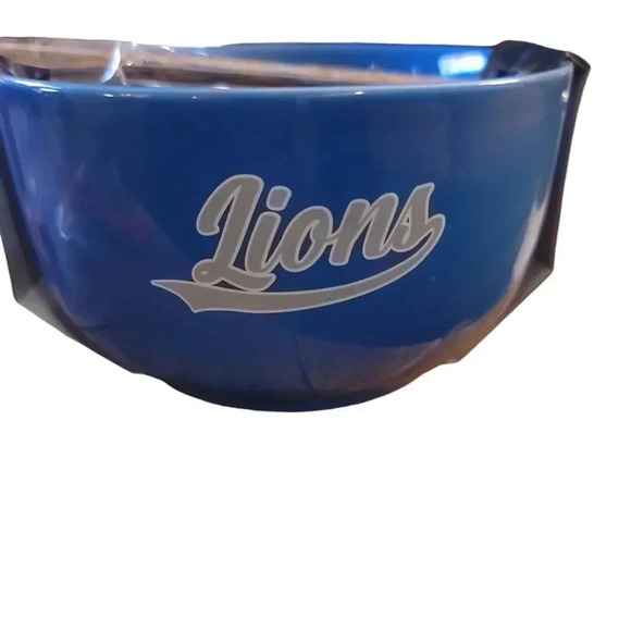 Detroit Lions NFL Ramen Noodles Bowl  36 oz - Picture 2 of 4